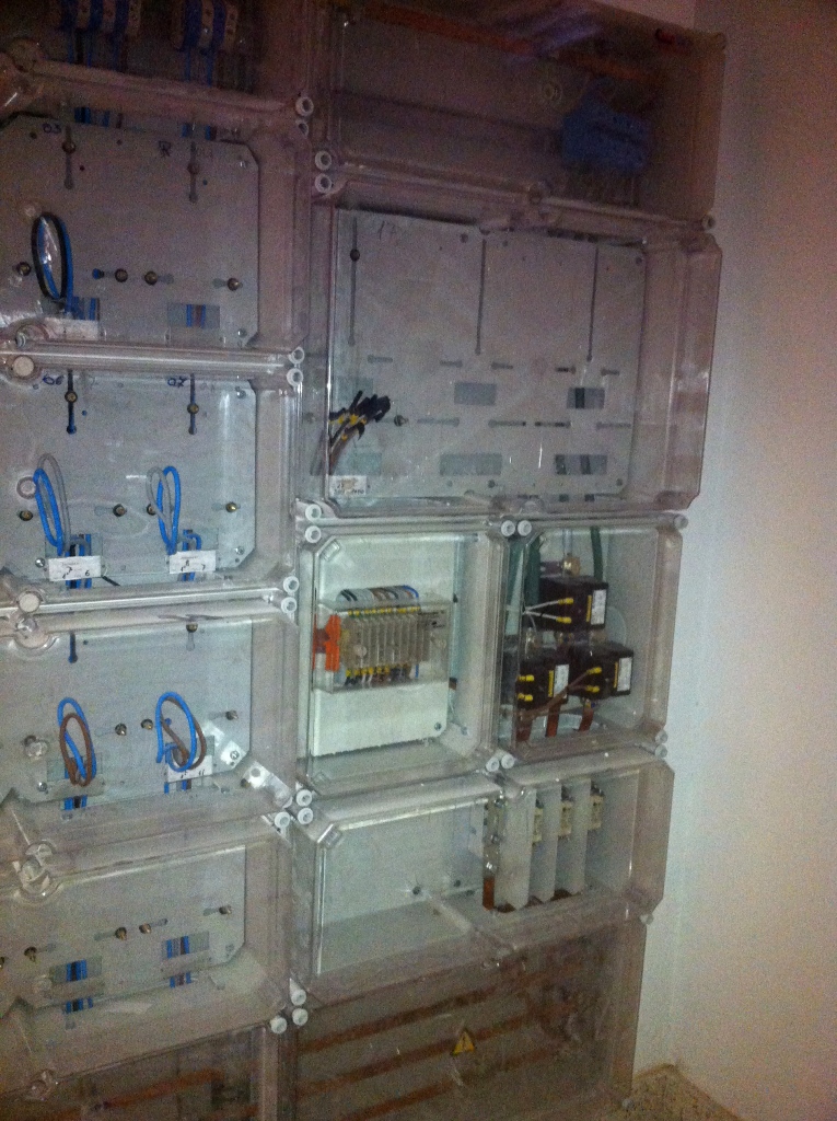 ALICANTE BENISAUDET OFICINAS VIVIENDAS GARAJE